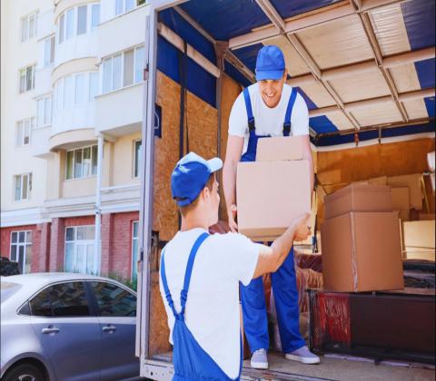 Es un servicio que se brinda a nivel nacional trasladando mercadería importada y exportada que van desde un determinado puerto hacia el aeropuerto, lo cual va a generar un incremente en la economía general del país.